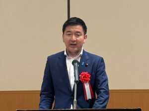 柳本顕 衆議院議員