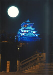 入選「満月に輝くブルーキャッスル」新田 裕夫（北支部）