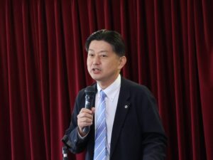 藤田隆大　近税会調査研究部長